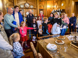 Večerní lampionové prohlídky zoo a zámku již tuto sobotu