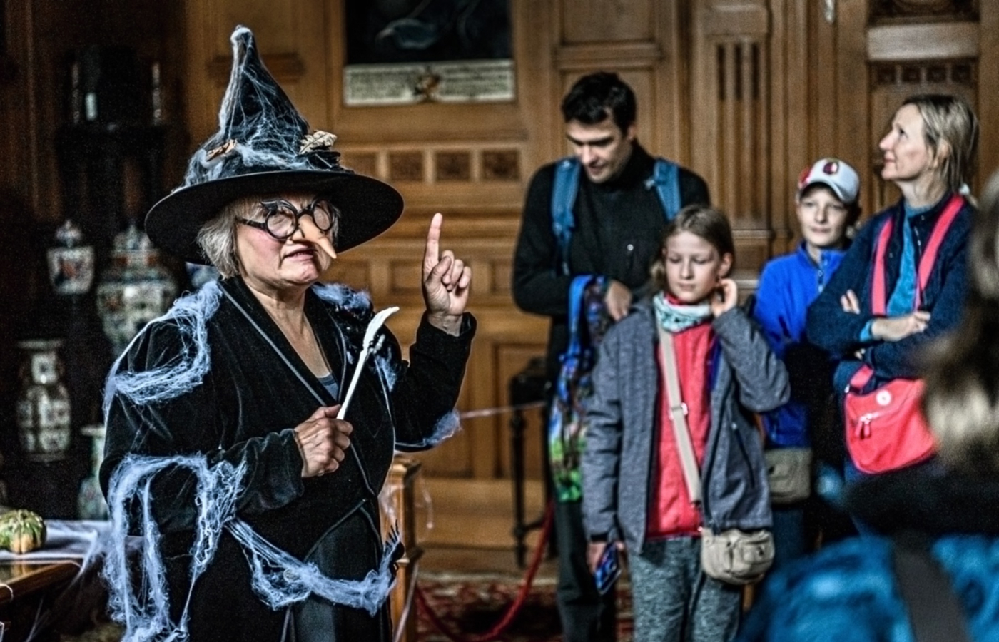 Dětské halloweenské prohlídky zámku Lešná